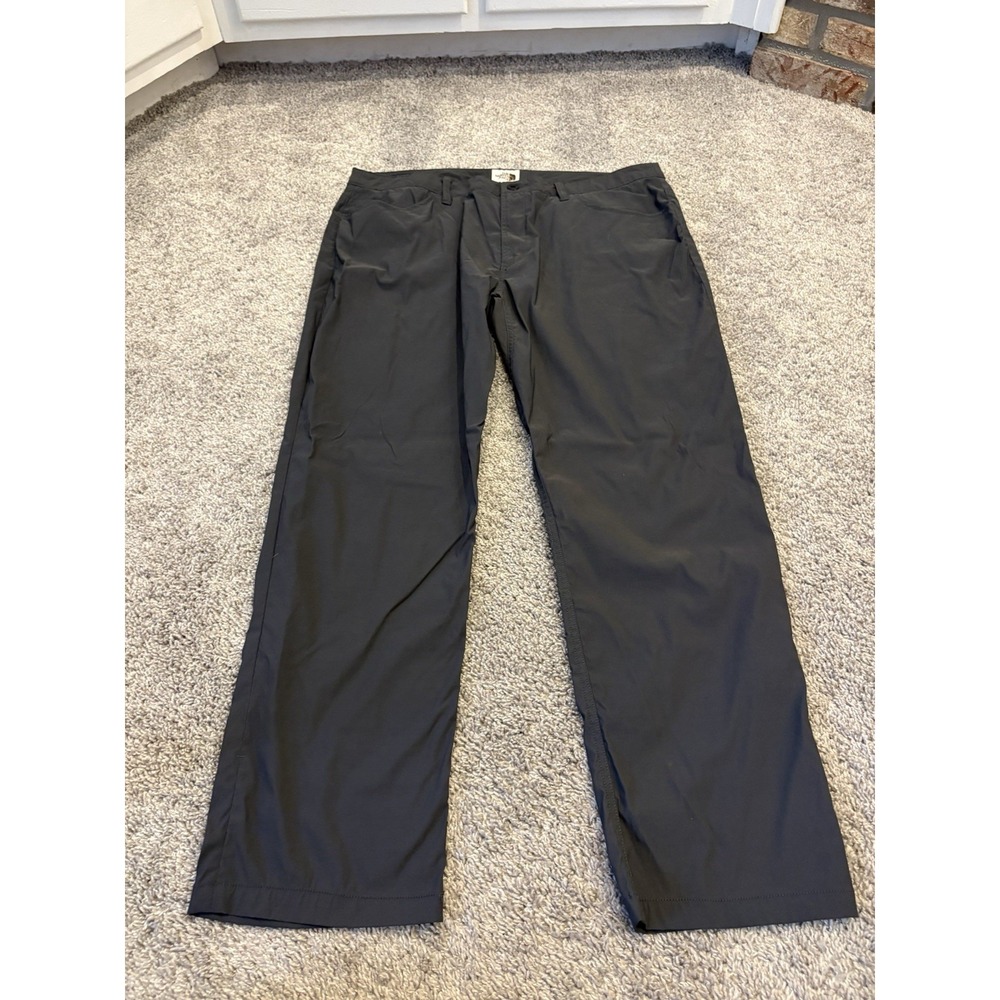 The North Face Pants Mens 38x30 Brown Leather Patch Stretch Hiking Casual Walk